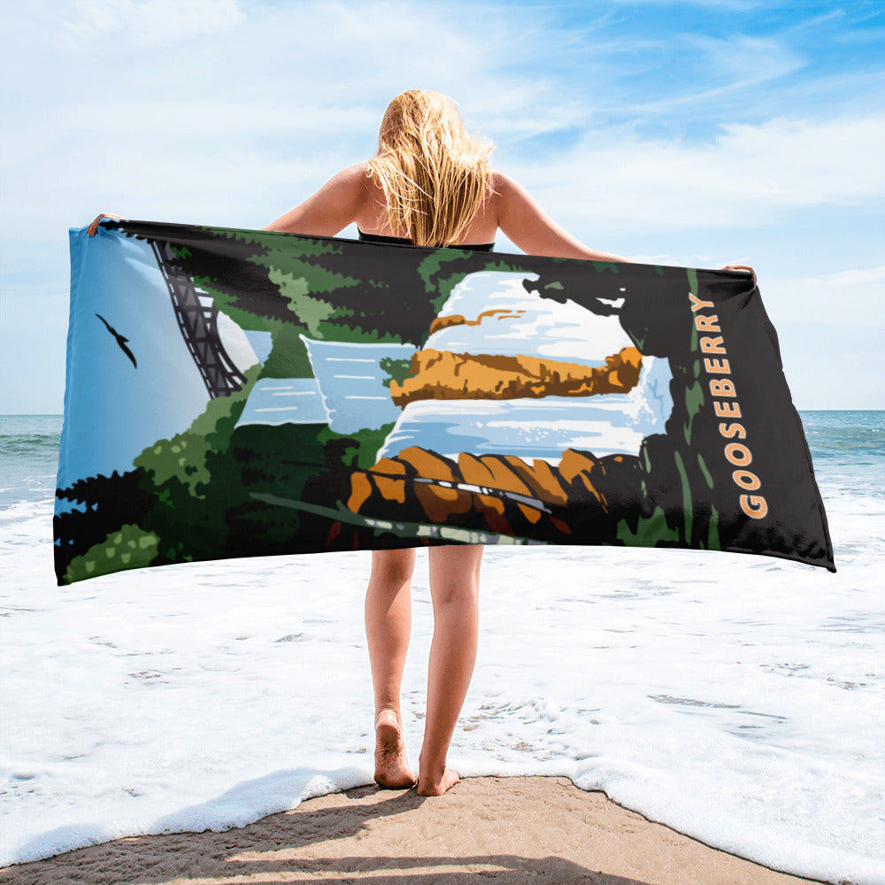 Beach towel online sand falls through